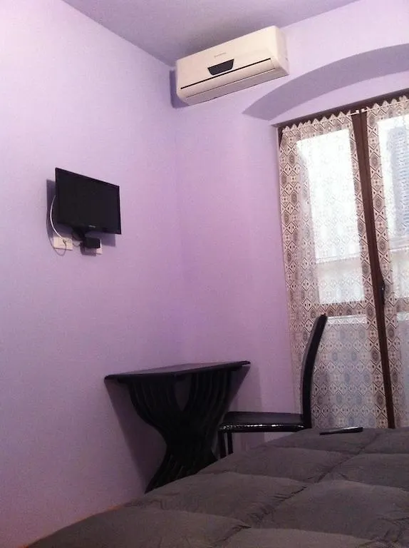 Affittacamere Morfeo La Spezia Bed & Breakfast
